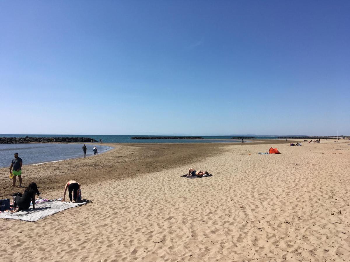 Mobil Home Pour 6 Personnes Climatise A Quelques Minutes Des Plages Agde Exterior photo
